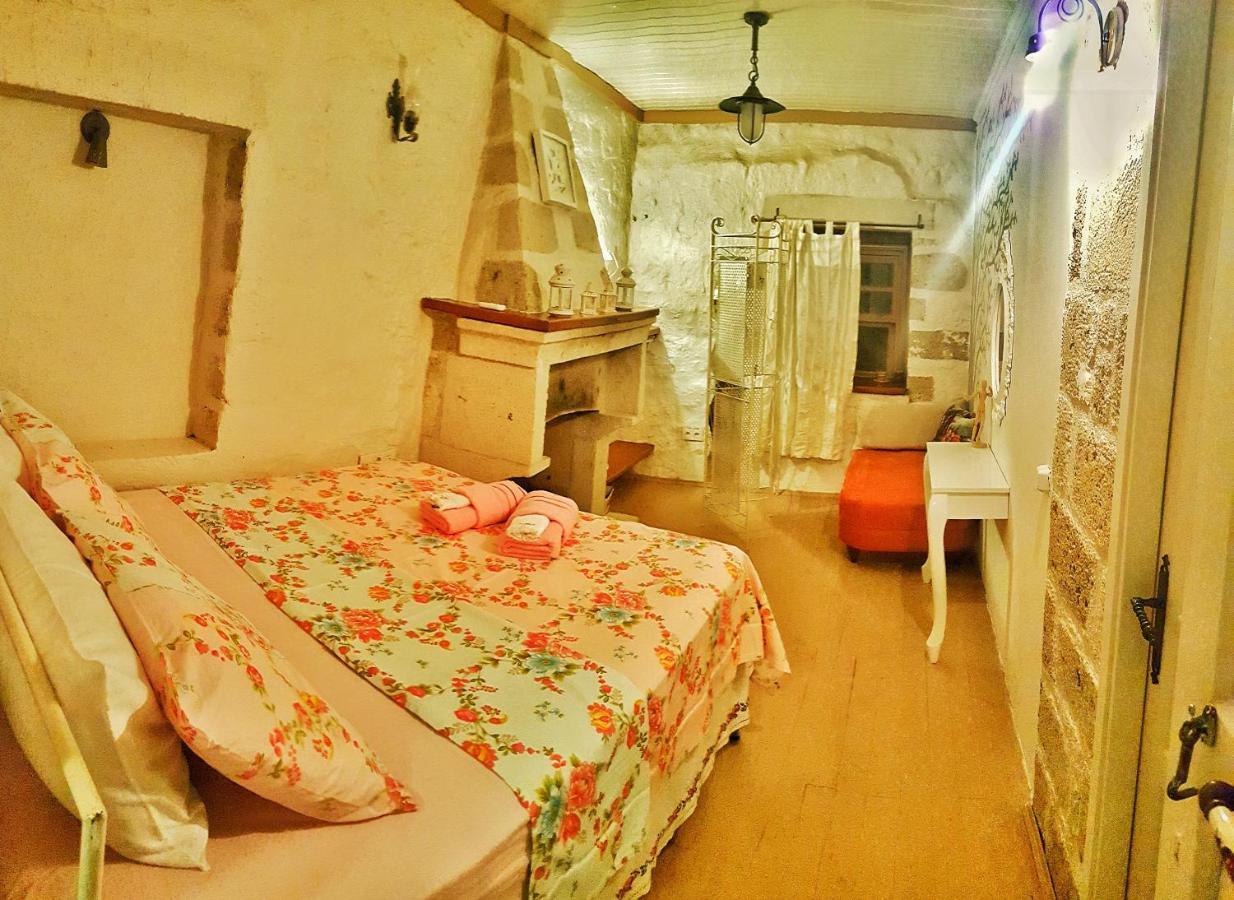 Lilyum Alacati - Tas Ev Екстериор снимка