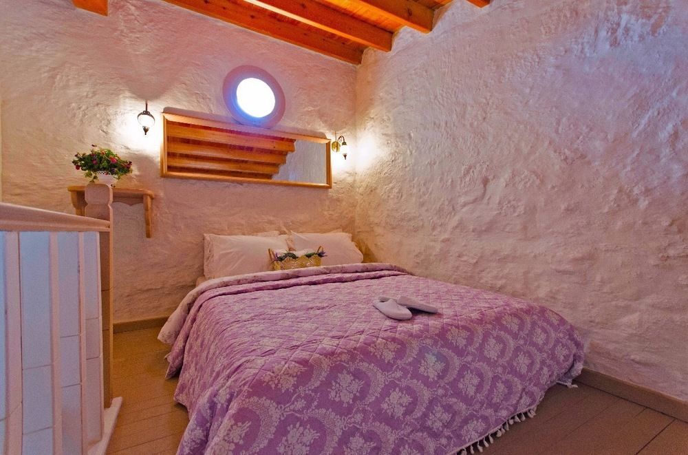 Lilyum Alacati - Tas Ev Екстериор снимка